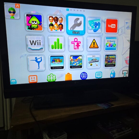 Nintendo Wii u bundle. - Picture 2 of 8